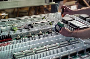 Glassline assembly